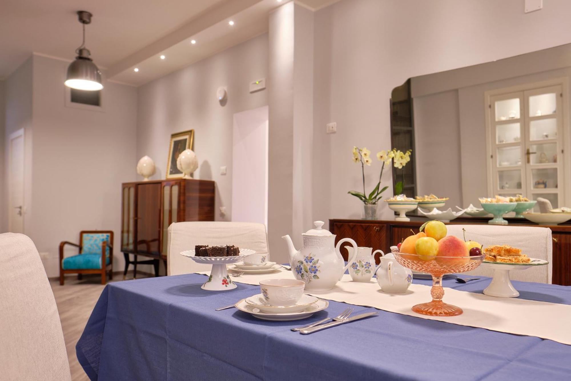 Couette-café Officina Arcuri